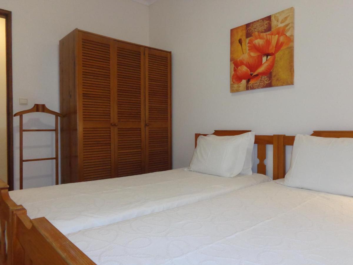 Tenis Mar E Apartment Albufeira Ngoại thất bức ảnh