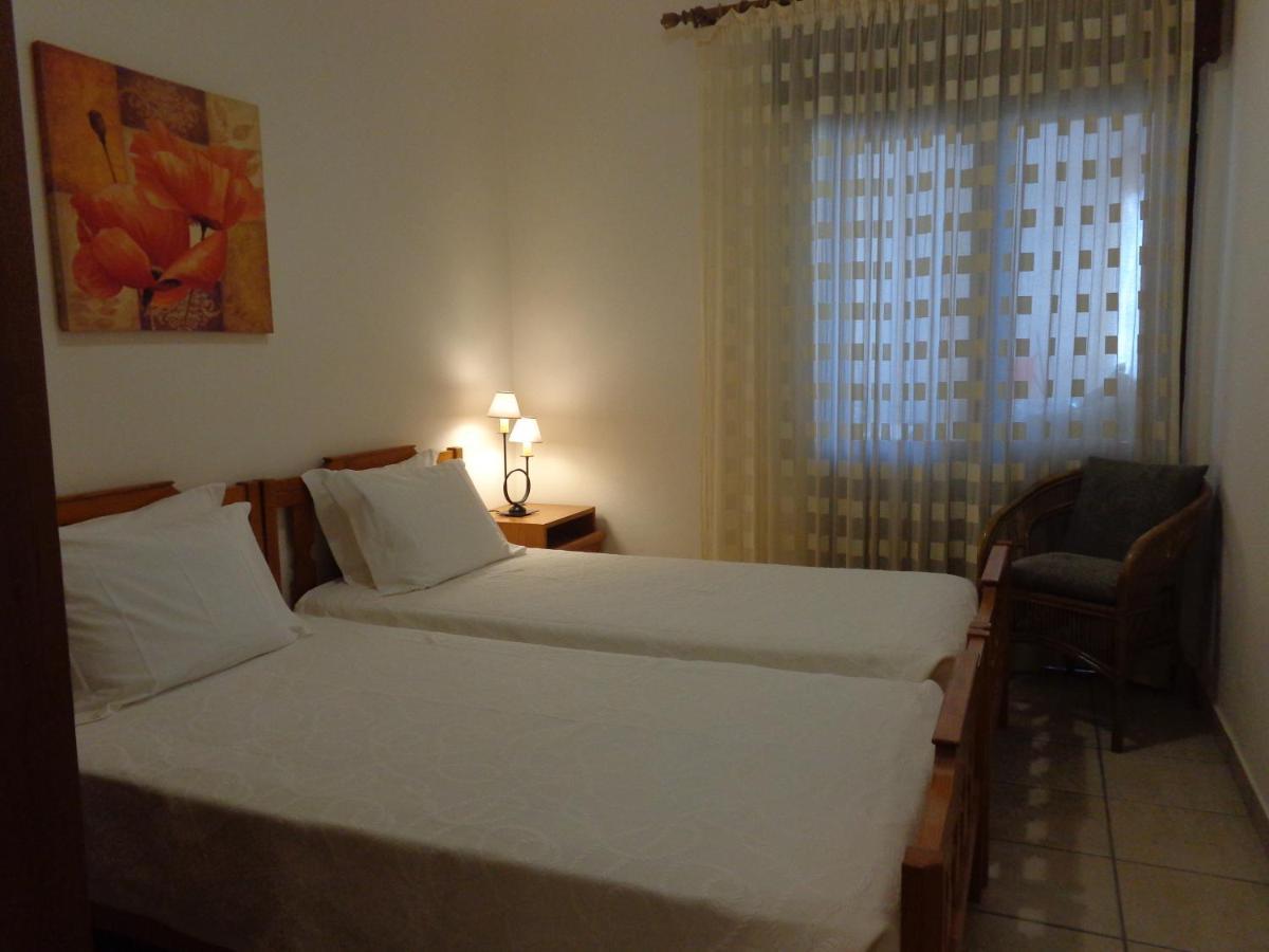 Tenis Mar E Apartment Albufeira Ngoại thất bức ảnh